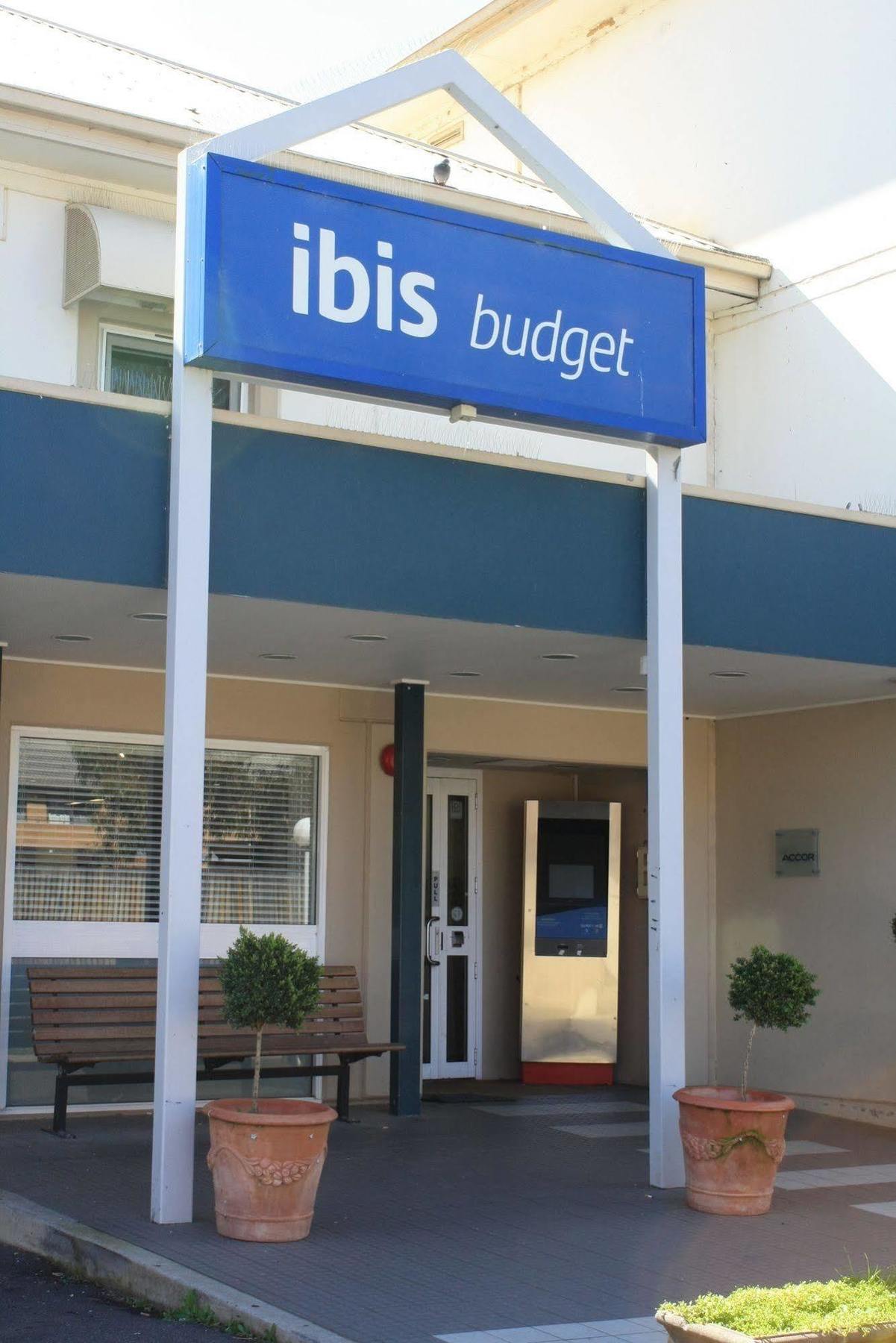 Ibis Budget Canberra Exterior foto