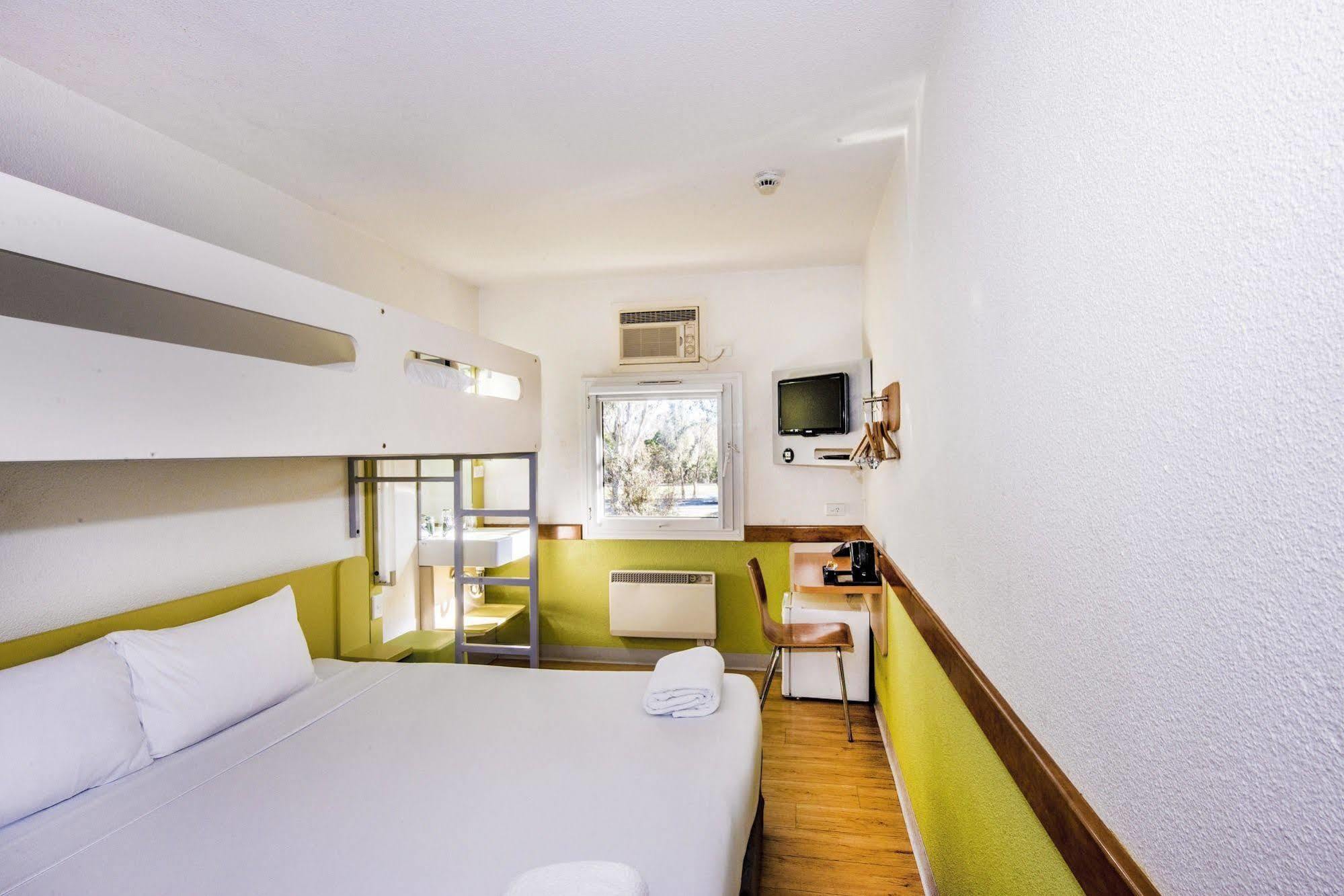Ibis Budget Canberra Exterior foto